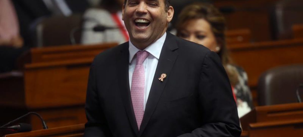 El gabinete de ministros de Perú pide el voto de confianza del Congreso