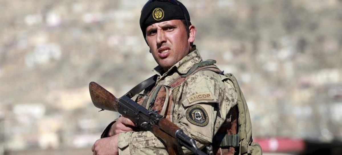 Fuerzas afganas repelen a los talibanes en la provincia de Helmand