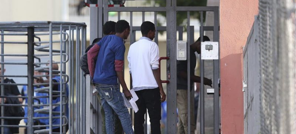 Aumentan las demandas en Alemania de asilados por la lentitud de los procesos