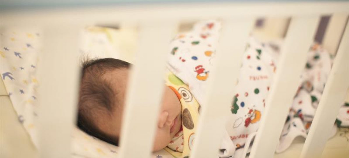 Nace el primer bebé del mundo con ADN de tres padres