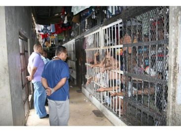 Varela sancionó ley que reforma el Sistema Penitenciario panameño
