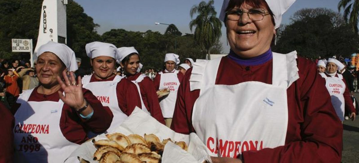 Argentina celebra los 37 años de su Fiesta Nacional de la Empanada