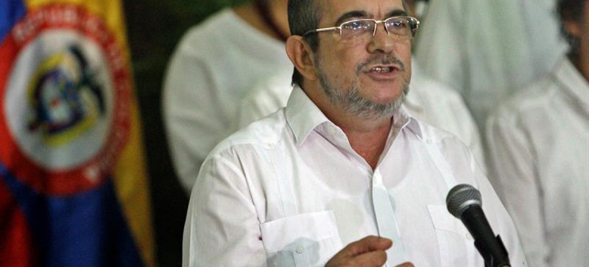 Líder de las FARC llegó a Colombia para la conferencia en la que aprobarán el acuerdo de paz