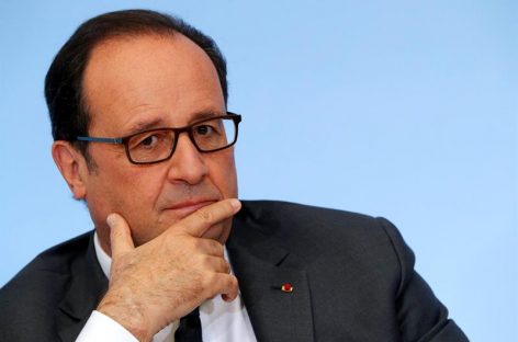 Hollande tiene dudas sobre recibir a Putin en París