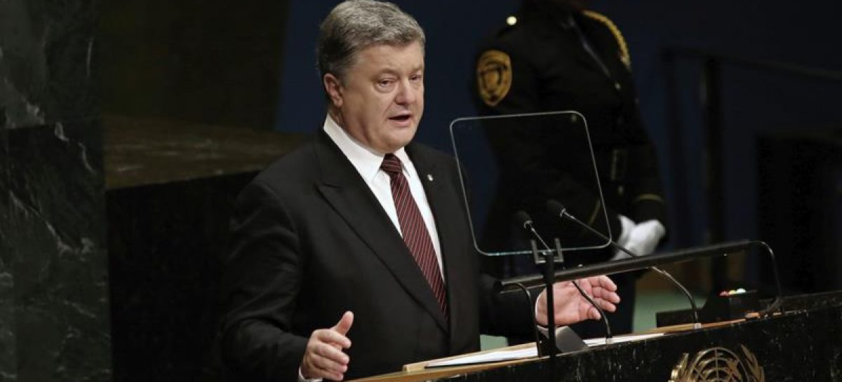 Poroshenko acusa a Rusia de bloquear liberación de prisioneros