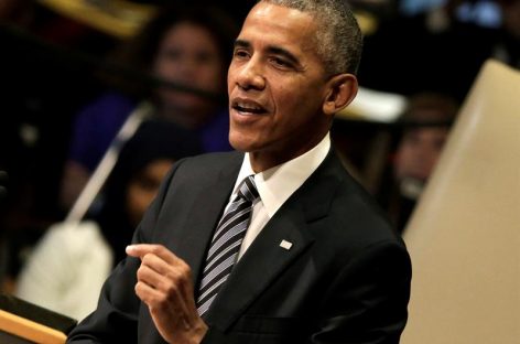 Obama: La democracia está en juego en las elecciones