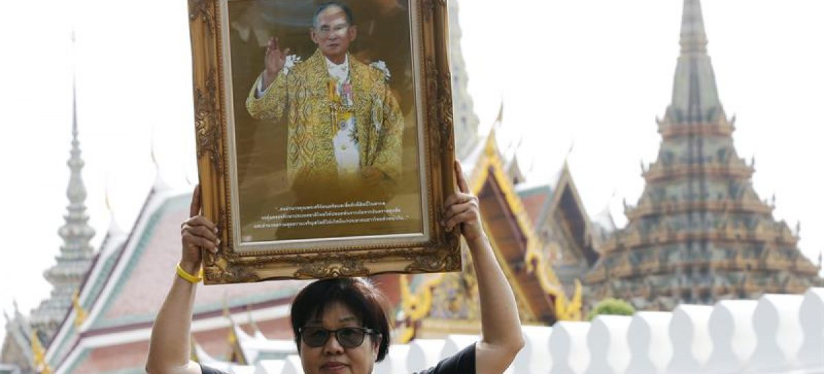 Tailandia, bajo un incierto período de regencia tras muerte del rey