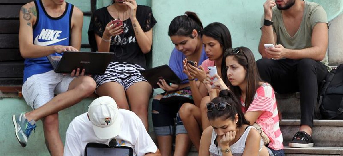 Cuba iniciará plan piloto de internet en hogares este año