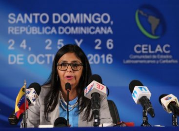 Canciller venezolana: Juicio político contra Maduro «no procede»