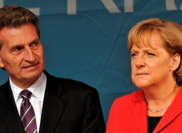 Merkel respaldó a Oettinger ante críticas por comentarios ofensivos