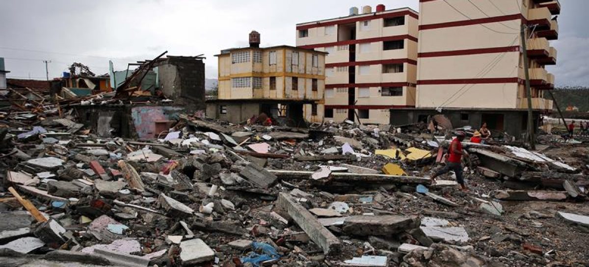 Matthew dejó Cuba con graves destrozos y derrumbes de viviendas