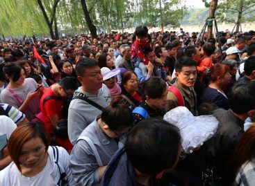 China celebra su Día Nacional con millones de desplazamientos
