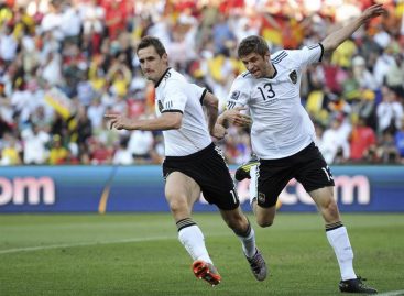 Klose empezará su etapa como entrenador con Alemania