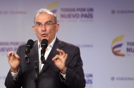Gobierno colombiano dice que nuevo acuerdo con las FARC es definitivo