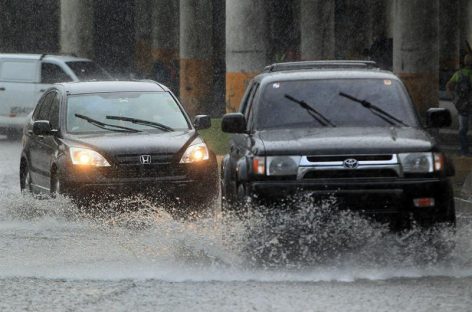 Alerta verde en tres provincias de Panamá por fuertes lluvias en el Caribe