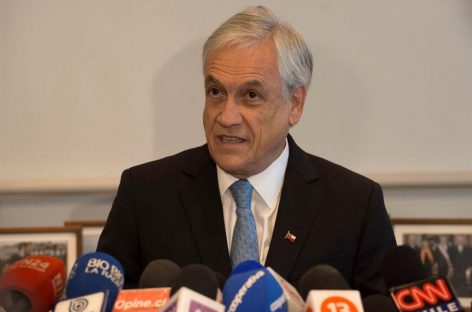 Piñera y Guillier continúan liderando carrera presidencial en Chile