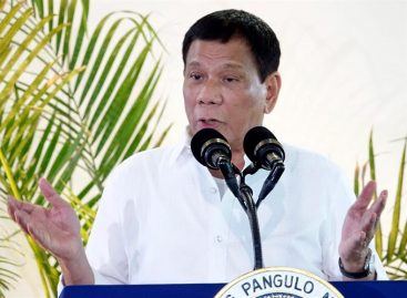 Duterte impedirá encarcelar a policías acusados de asesinar a político preso