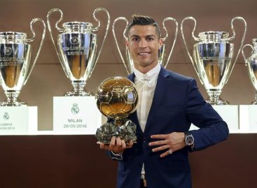 Ronaldo ganó su cuarto Balón de Oro en «el mejor año» de su carrera