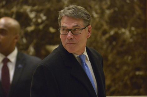 Trump confirmó a Rick Perry como futuro secretario de Energía