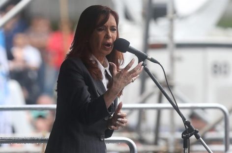 Cristina Fernández fue procesada por primera vez por corrupción