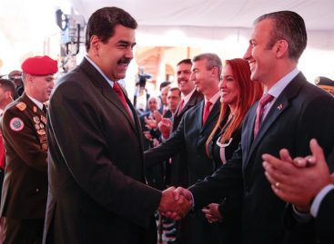 Maduro designó nuevo consejo de vicepresidentes y nombró nuevos ministros
