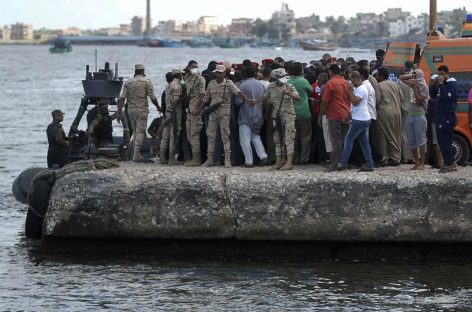 40 personas desaparecieron al naufragar embarcación con haitianos