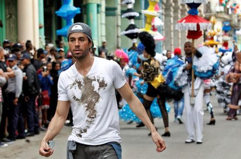 Enrique Iglesias filma en Cuba el video de su tema «Súbeme la radio»