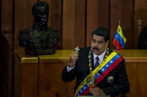 Maduro presentó memoria y cuenta del «terrible» y «duro» año 2016