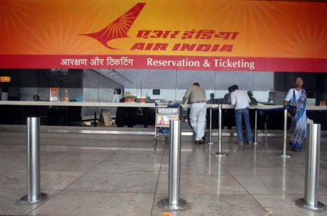 Air India colocó a 57 tripulantes en cargos administrativos por estar gordos