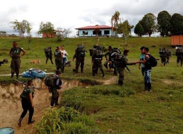 Las FARC iniciaron su marcha a las zonas de concentración con críticas al Gobierno
