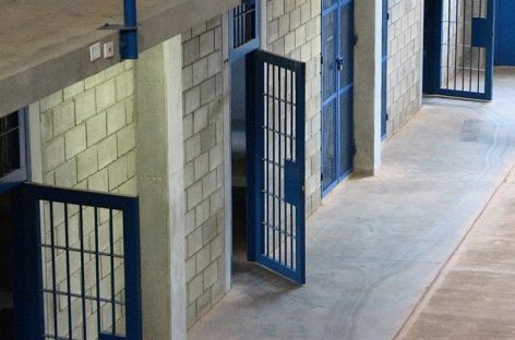 Tres reos de alta peligrosidad se fugaron de moderna cárcel en Panamá