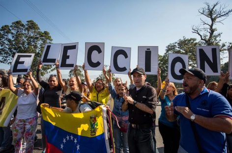 Diputados venezolanos realizaron protesta «sorpresa» en Caracas