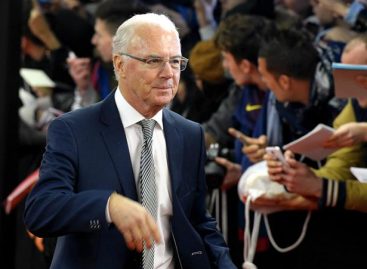 Diario alemán informó que la FIFA realizó pagos dudosos a Beckenbauer