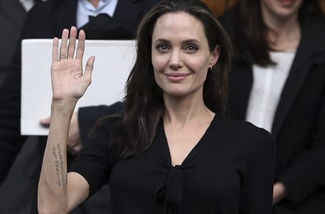 Angelina Jolie sobre su separación: «Siempre seremos una familia»
