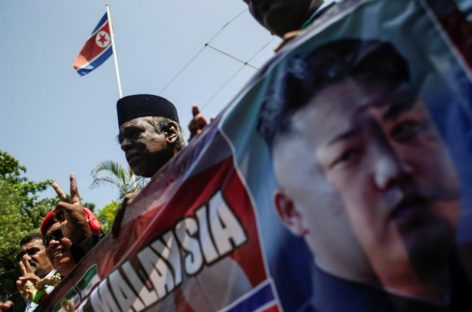 Dos malasios que dejaron Pyongyang permanecerán en China