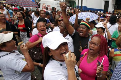 Gremios médicos levantaron amenaza de huelga en Panamá