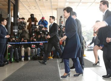 La fiscalía surcoreana interrogó a la expresidenta Park en maratónica sesión