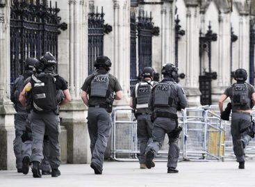 Parlamento británico fue  atacado en presunto acto terrorista