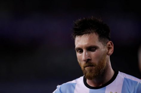 Indignación en la prensa de Barcelona por la sanción de la FIFA a Messi