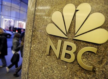 Trump en contra de NBC por cubrir sus posibles lazos con Rusia