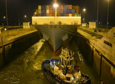 Megabuque cruzó sin percances el Canal de Panamá