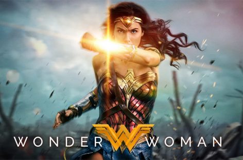 “Wonder Woman” está por derrotar la maldición de las superheroínas