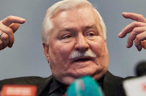 Exlíder polaco Lech Walesa permanecerá en hospital por problemas coronarios