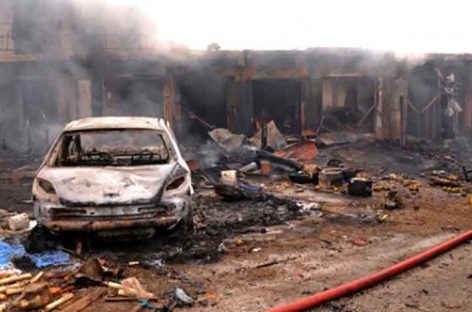 Al menos 10 muertos y 20 heridos tras atentado suicida en mezquita de Nigeria