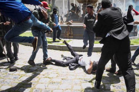 Gobierno condenó ataque violento en la Asamblea Nacional venezolana