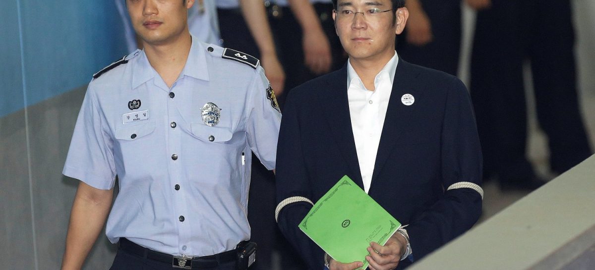 Fiscalía surcoreana pidió 12 años de prisión para heredero de Samsung
