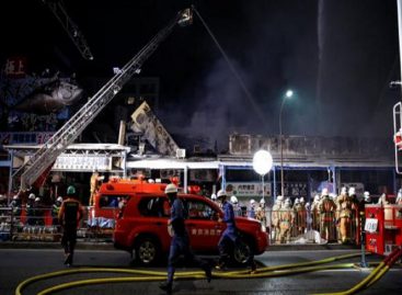 Un incendio destruyó parte del famoso mercado de pescado de Tokio