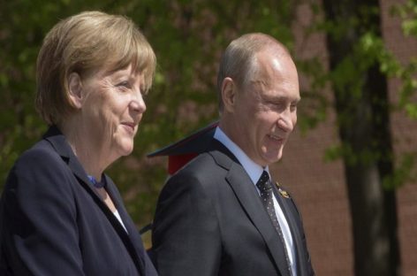 Merkel y Putin apuestan por una solución pacífica al conflicto norcoreano