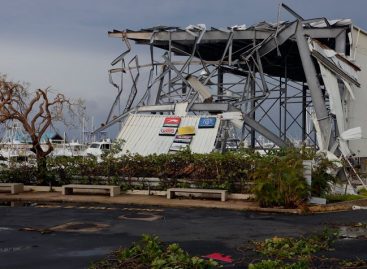 Huracán María dejó en «zona de desastre» a Puerto Rico y avanza a República Dominicana