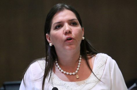 María Alejandra Vicuña, la psicóloga clínica que ahora es vicepresidenta interina de Ecuador